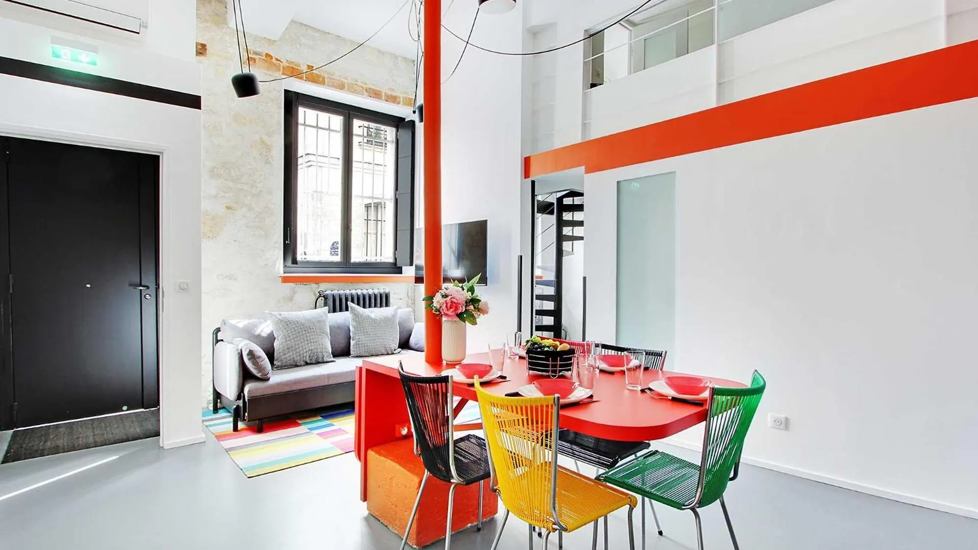 Authentic Apartment - 2Br-6P - Le Marais Paris